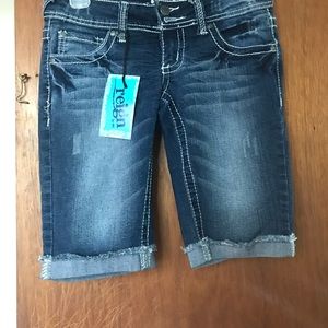 Bermuda length shorts size 1